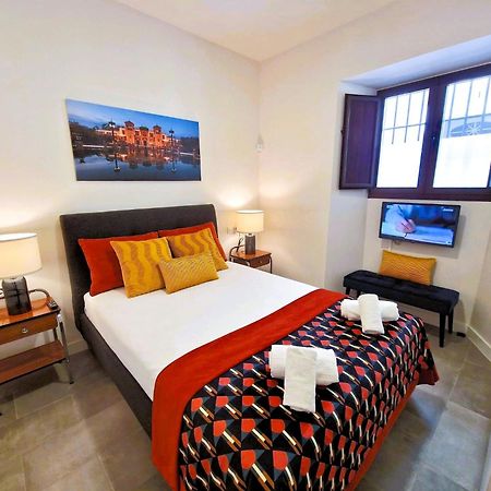 Alohamundi Allure Apartments Sevilla Eksteriør billede